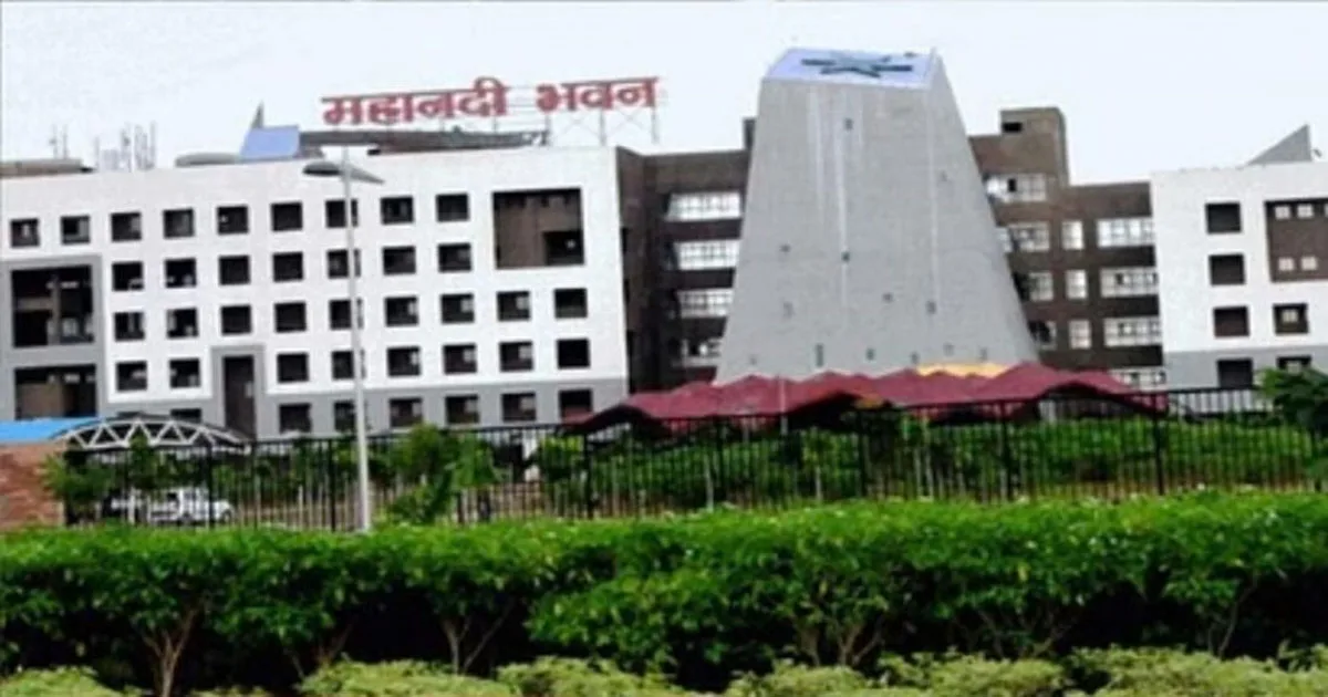 BREAKING : छत्तीसगढ़ में EOW और ACB से 12 अधिकारी-कर्मचारियों की प्रतिनियुक्ति समाप्त, गृह विभाग में वापसी