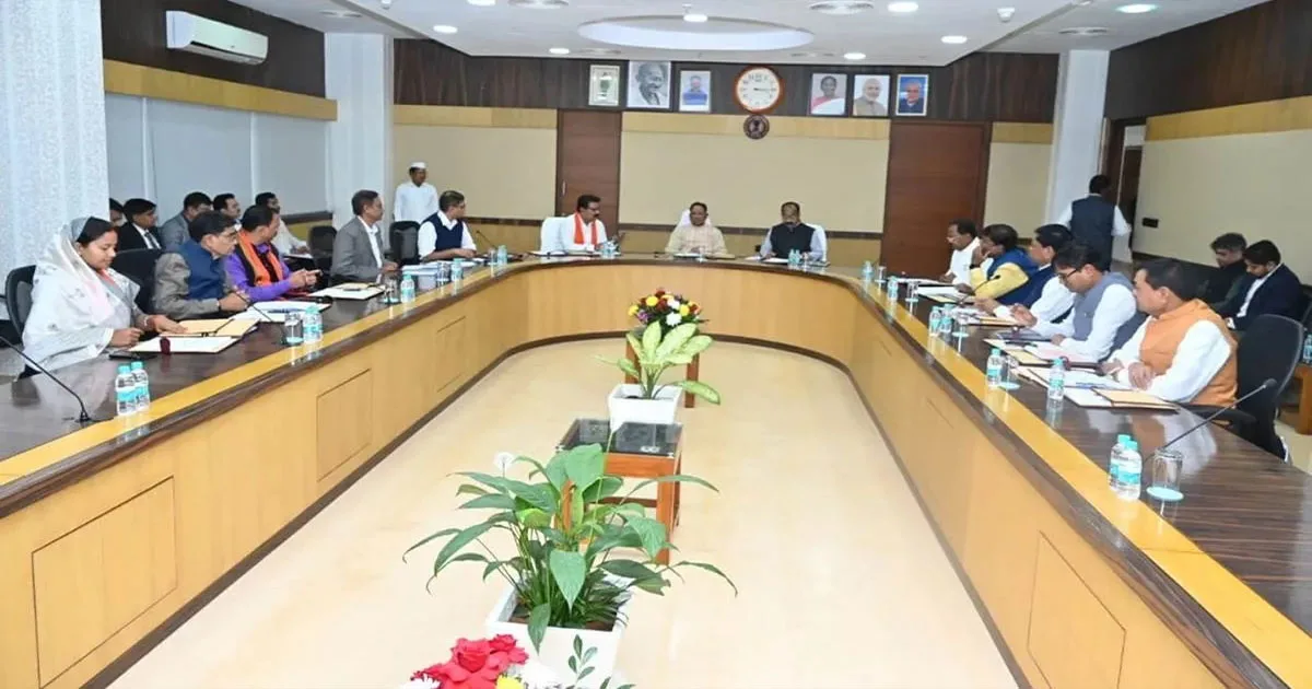 CG Cabinet Meeting: साय कैबिनेट की अहम बैठक आज,कई प्रस्तावों पर लग सकती है मुहर