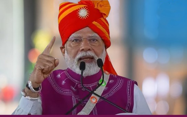गुजरात को पीएम मोदी का विकास उपहार: 5536 करोड़ की परियोजनाओं का शिलान्यास, शहरी विकास का नया रोडमैप लॉन्च