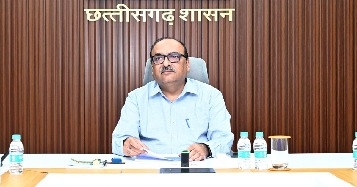 मुख्य सचिव  विकास शील ने गृह विभाग की राष्ट्रीय अपराध और अपराधी ट्रैकिंग नेटवर्क एवं सिस्टम संबंधी बैठक ली